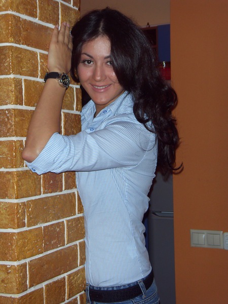 №4, Елена Амбарцумян №4, Елена Амбарцумян