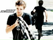 Роберт Паттисон фотография #19 (источник - https://vk.com/id79543070)