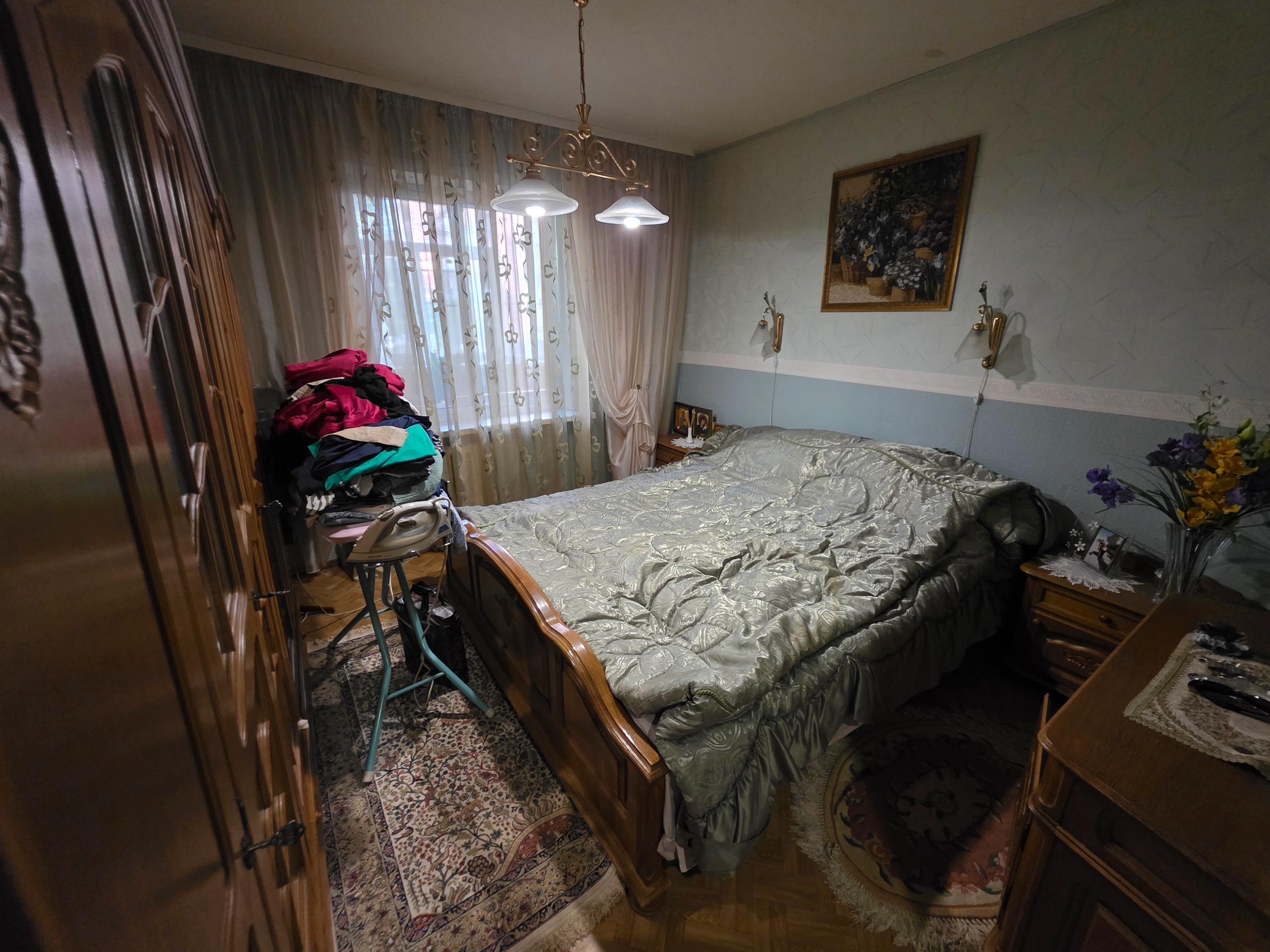 🏬3 комнатная 70м2 1/9эт кв. Пролетариата Донбасса, Ленинский рн, Луганск ✅Квартира с ремонтом. ✅Окна м/п есть решетки. ✅Выровнены стены. Стяжка пола. ✅Кухня 10м2 со встроенной кухонной мебелью. ✅Три изолированные комнаты. ✅Остаётся вся мебель и бытовая техника. ✅Панельный дом. ‼Документы Готовы.‼ ⛔️Цена: 8 50...