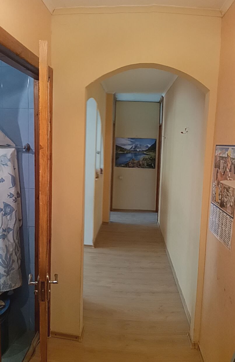 ПРОДАЕТСЯ 3-Х КОМНАТНАЯ КВАРТИРА
📍г. Стаханов, ул. Хруничева, 11 (р-н. Ромашка)
🏢Этаж: 3/4
🖊ДЕТАЛИ:
⭐Квартира в панельном доме, не угловая, су...
