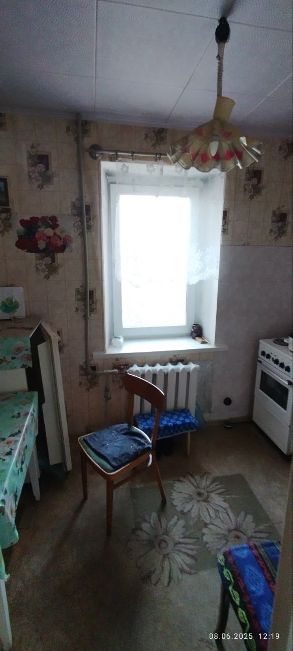 ‼Продам 1-ком. квартиру на кв. Героев Сталинграда. 4/12 эт., 32/17/7м². Квартира в жилом состоянии. М/п окна., балкон большой. Рядом вся инфраструктура. Цена: 4 300 000₽. Тел.+7(959) 15-88-99-8 (telegram) Денис‼; Тел.+7(959) 195-27-88 (telegram) Мила‼...